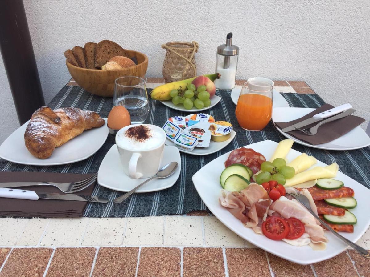 Sikule Bed and Breakfast Santa Teresa Di Riva Exteriör bild