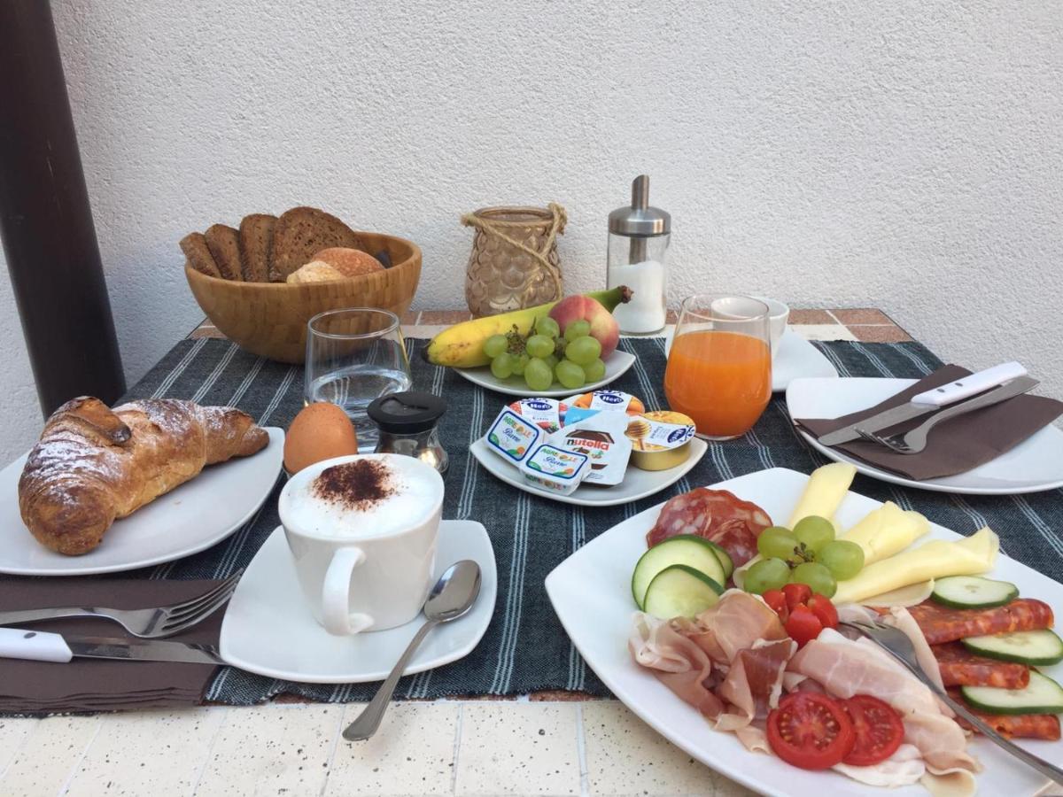 Sikule Bed and Breakfast Santa Teresa Di Riva Exteriör bild